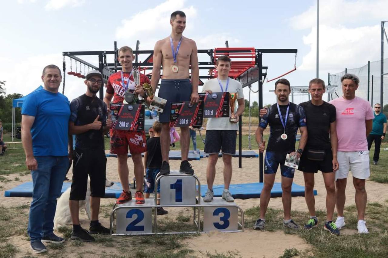 Rafał Suliga po zwycięstwie w zawodach sportowych